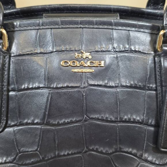 Coach Margot Carryall - Picture 3 of 16